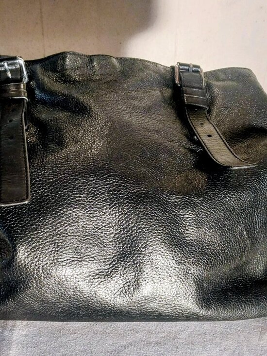 Michael Kors Handbags - Michael Kors Hamilton Satchel Handbag PRE-OWNED